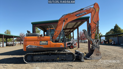 2023 Develon DX140LC-7-US40 Excavadora de Cadenas