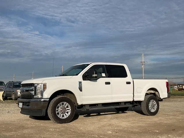 2018 Ford F-250 XLT 4x4 Crew Cab Pickup 2018 Ford F-250 XLT 4x4 Crew Cab Pickup
