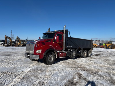 2015 Kenworth T880 8x4 Tri/A Dump Truck