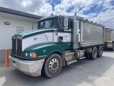 2004 Kenworth T401 T/A Dump Truck