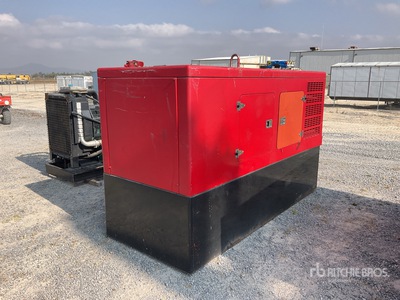 2005 HIW150 150 kVA Skid-Mounted Planta de Luz (INOPERABLE) / Generator Set (Inoperable)