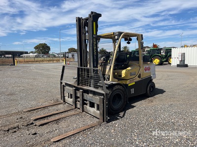 2009 Hyster H.450XL Forklift (Inoperable)