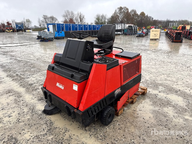 Hako Jonas S 1100 Floor Sweeper | Ritchie Bros. Auctioneers