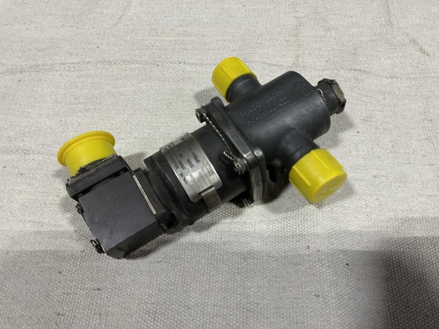 Honeywell 319980-14-1 Solenoid Shutoff Valve
