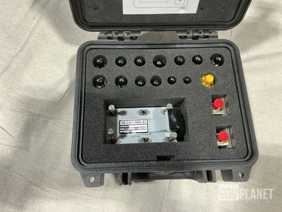 323AS100-1 Adapter Set