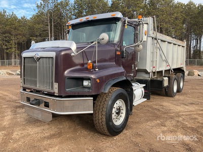 2005 International 5600 6x4 T/A Dump Truck