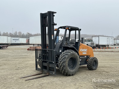 2023 Case 588H 8000 lb 4x4 Chariot élévateur tout terrain