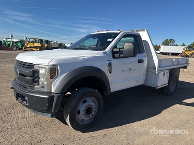 2019 Ford F-550 XL 4x2 Autocarro cassone fisso