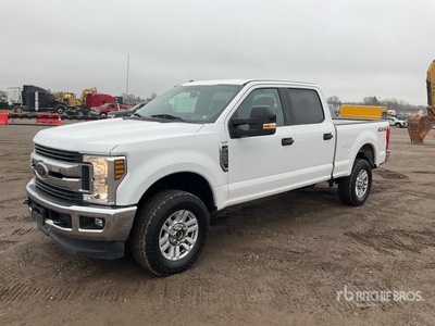 2019 Ford F-250 XLT 4x4 Crew Cab Pickup