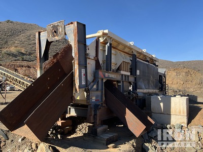 2013 Simplicity TXR5624 Portable Rip Rap Screen Plant