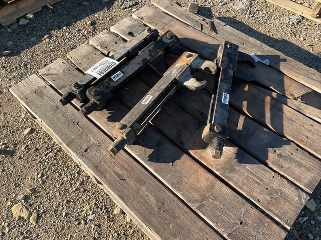 (4) Full Tracked Vehicle Track Connecting Fixtures