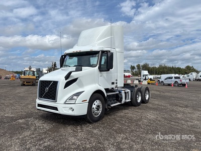 2020 Volvo VNR 6x4 T/A Day Cab Truck Tractor