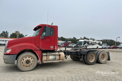 2007 Freightliner Columbia 120 6x4 T/A Day Cab Truck Tractor