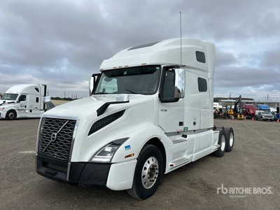 2020 Volvo VNL760 6x4 T/A Sleeper Truck Tractor