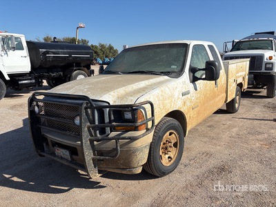 2006 Ford F-250 4x2 Utility Truck (Inoperable)