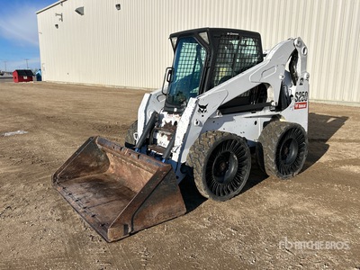 2010 Bobcat S250 Two-Speed Skid Steer Loader
