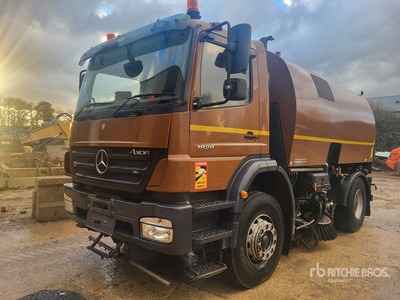 2005 Mercedes Axor Balayeuse Zamiatarka uliczna