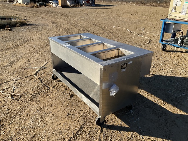 Bayonne Stainless HFT-64 Hot Food Table