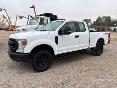 2022 Ford F-250 XL 4x4 Extended Cab Pickup