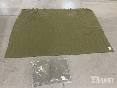 (85) Wool Bed Blankets