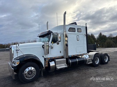 2015 International 9900i Eagle T/A Sleeper Truck Tractor