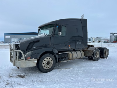 2006 Volvo VNL 6x4 T/A Sleeper Truck Tractor