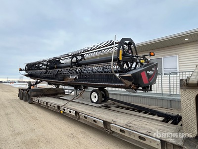 2020 MacDon FD1 35 ft Flex Draper Combine Header