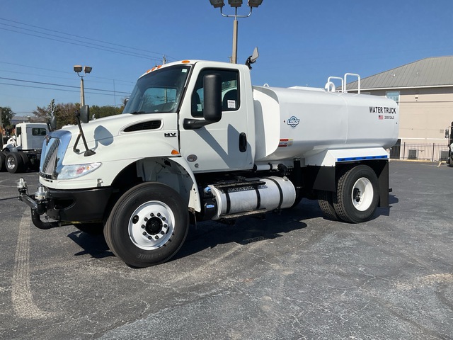 2023 International MV607 2000 gal 4x2 Water Truck
