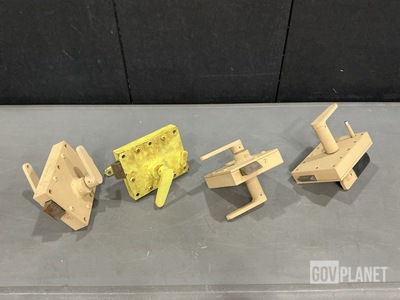 (6) BAE Systems R0119823 Vehicular Door Lock Sets