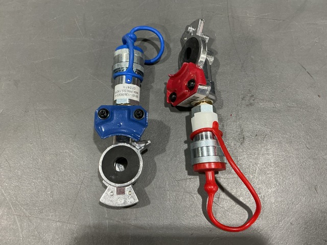 (2) General Dynamics 10699323 Air Over Hydraulic Trailer Brake Kits