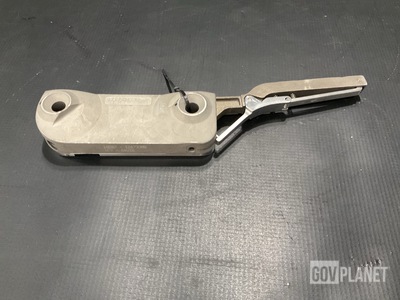 Petit Tool 12473311 Retainer Assembly