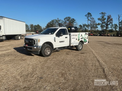 2018 Ford F-250 XL 4x4 شاحنة خدمة