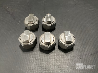 (18) Parker-Hannifin R44117P-12 Tube Caps