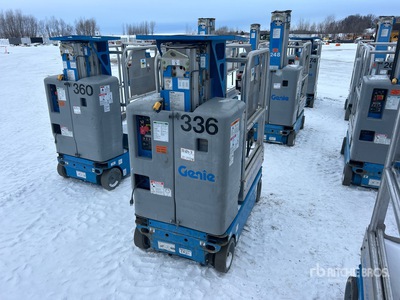 2012 Genie GR15 Elevador vertical