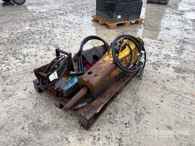 Qty of Hydraulic Breaker