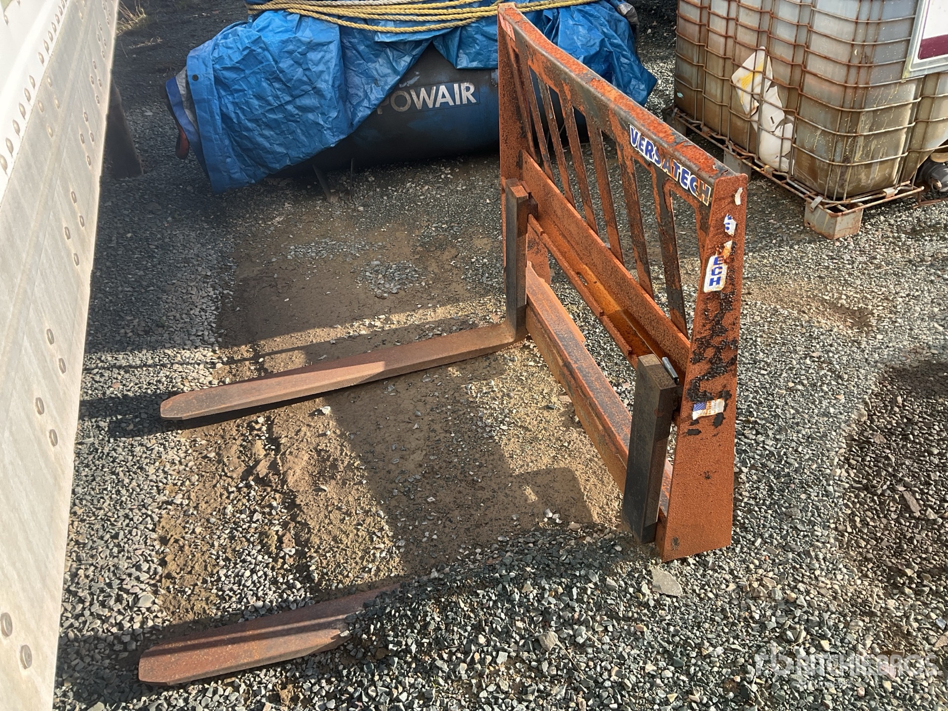 Versatech 42 in Forche per mini pala