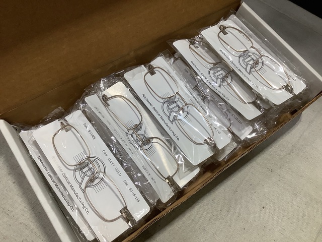 (937) Rochester Optical Ryder Glasses