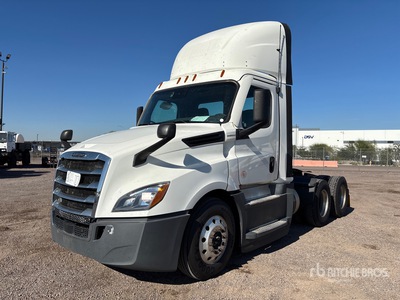 2021 Freightliner Cascadia 126 6x4 T/A Day Cab Truck Tractor