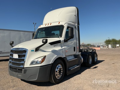 2022 Freightliner Cascadia 126 6x4 T/A Day Cab Truck Tractor