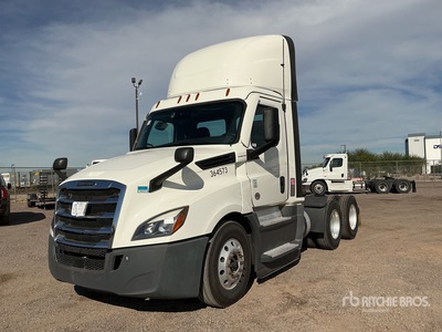 2022 Freightliner Cascadia 126 6x4 T/A Day Cab Truck Tractor