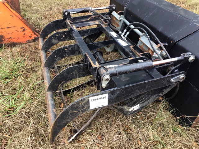Terra Force YRC064 64 in Ag Tractor Grapple