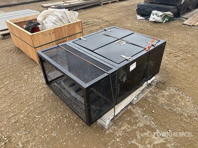 52 in x 36 in x 20 in Truck Toolbox Varios implementos camion