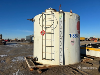 2006 Peaceland Fabricating  100 gal Skid Mounted Steel Tank