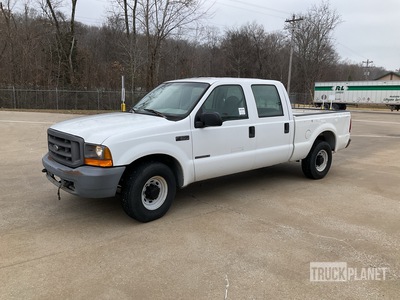 2000 Ford F-350 XL 4x2 Crew Cab Pickup