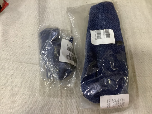 (87) Hoffmann Fabricating 800194-2 Seat Armrest Covers