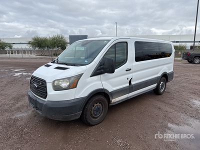 2016 Ford Transit -150 Fourgon cargo