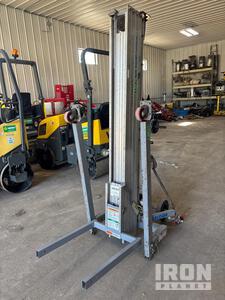 2016 Genie SLC24 Material Hoist