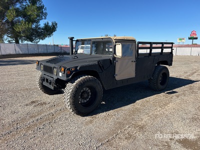 HMMWV 2 Door Soft Top w/Truck Body