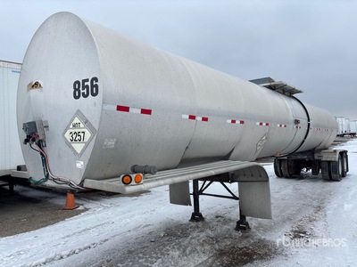 2001 Polar 7200 gal T/A Tank-Anhänger