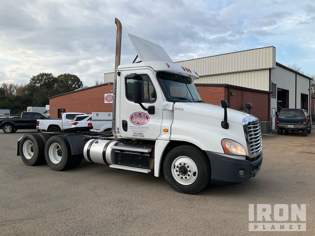 CAMIóN 2017 FREIGHTLINER